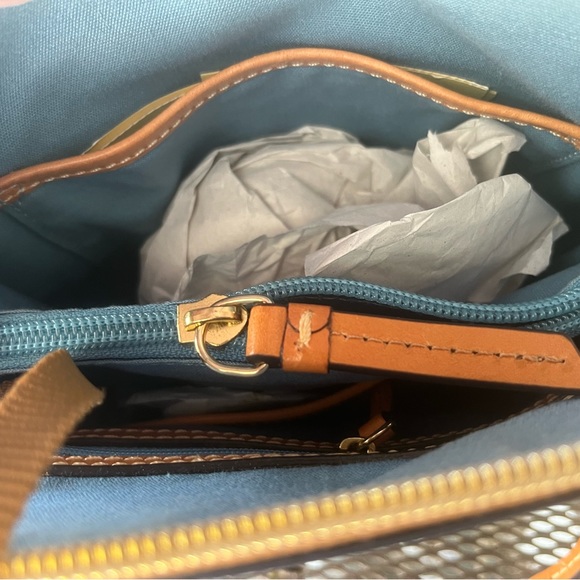 Dooney &Bourke CrossBody coated cotton print - Picture 8 of 10